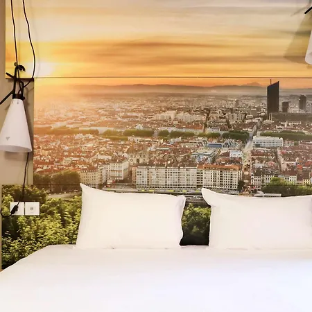 ibis Lyon Gerland Merieux Exterior foto