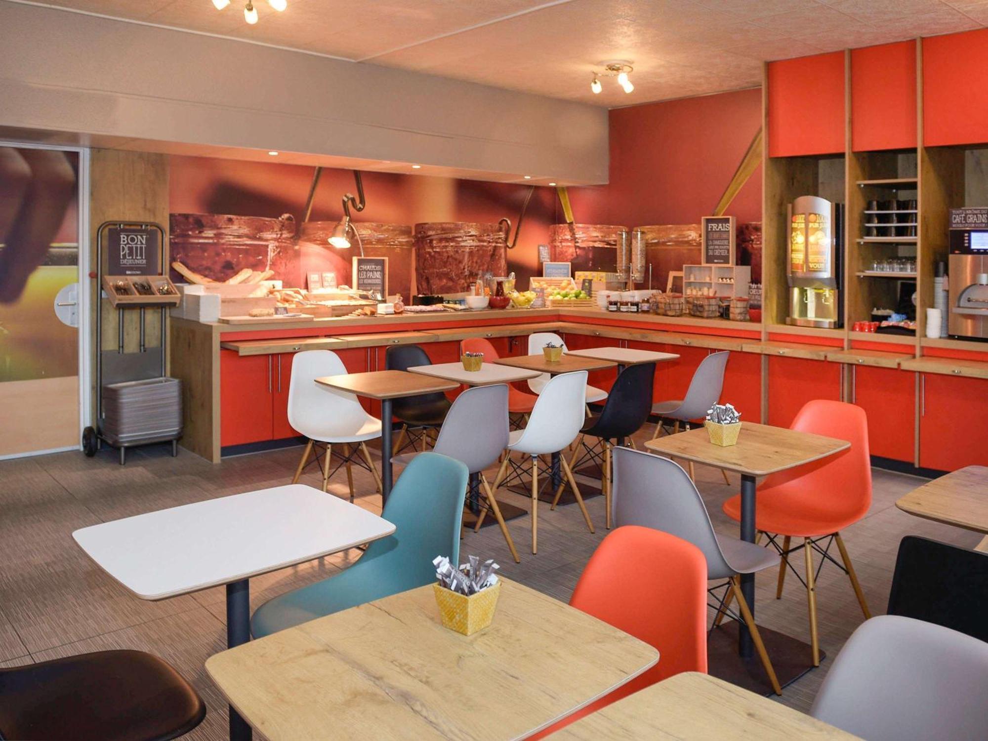 Ibis Gerland Merieux
