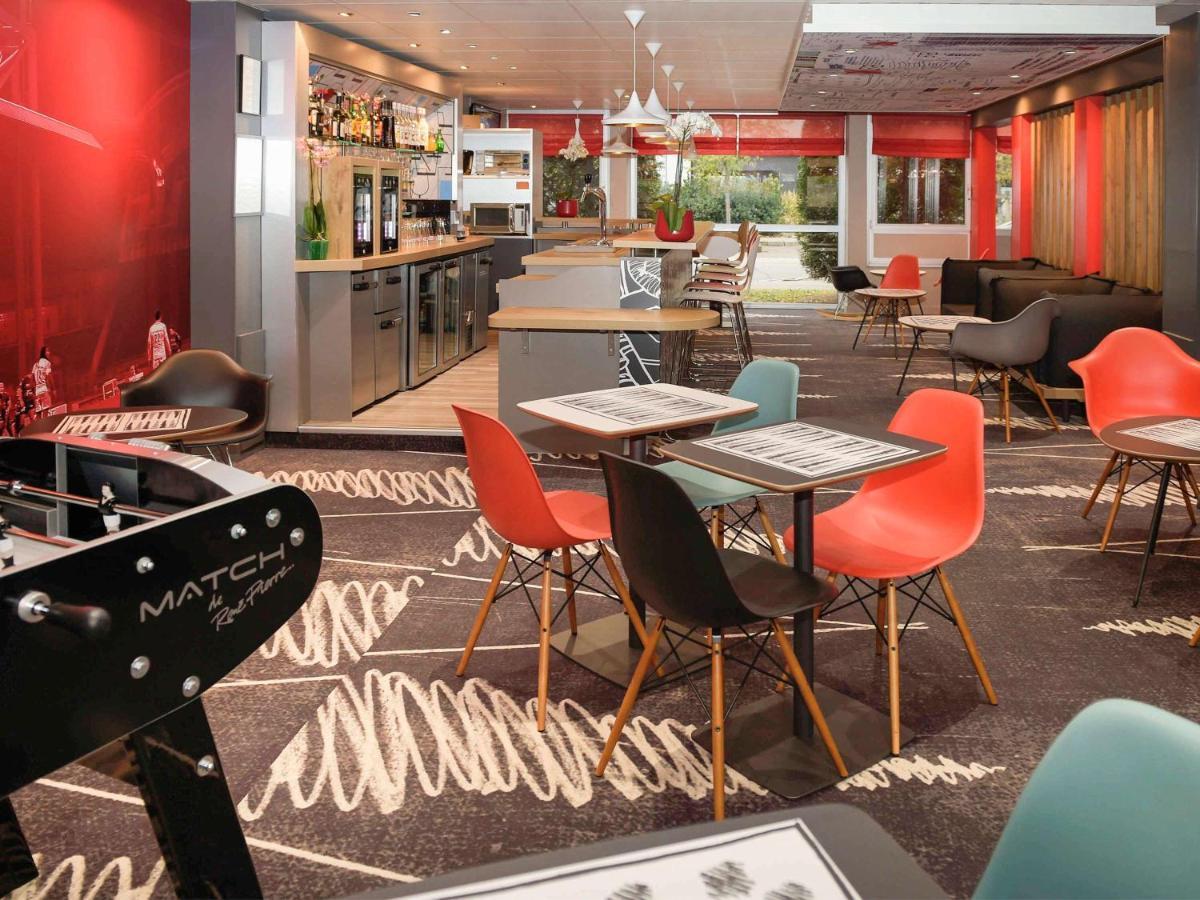 Ibis Gerland Merieux